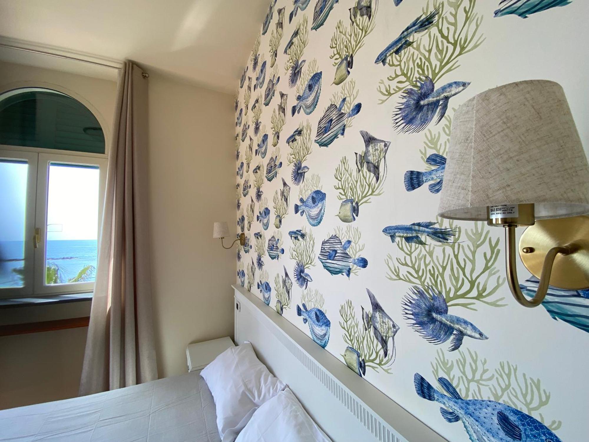Villino Gregoraci Relais Bed & Breakfast Santa Marinella Exterior photo